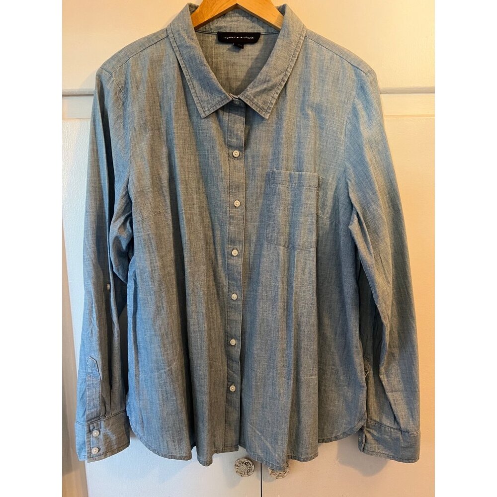 Tommy Hilfiger Button Down Blouse, Blue, Roll Sleeves, 100% Cotton, Size XL